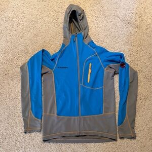 NWOT Mammut Blue and Gray Hooded Jacket with Yellow Accent
